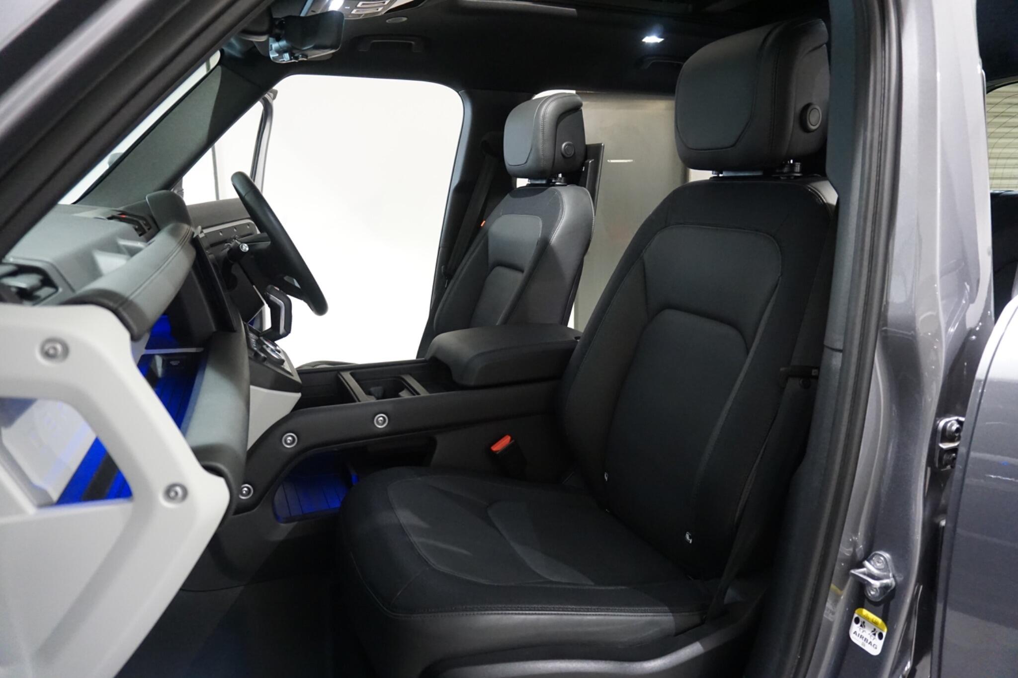 Land Rover Defender 110 2.0 P400e 15.4kWh X-Dynamic HSE SUV 5dr Petrol Plug-in Hybrid Auto 4WD Euro 6 (s/s) (404 ps)